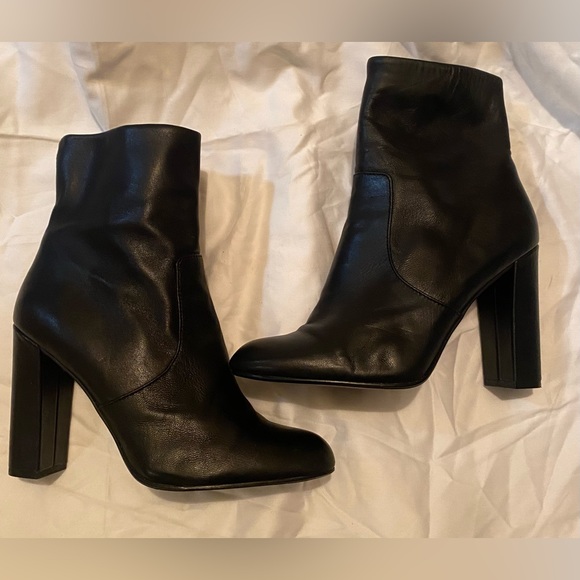 Steve Madden Black Leather Ankle Boots- 4 inch Heel - Picture 2 of 3